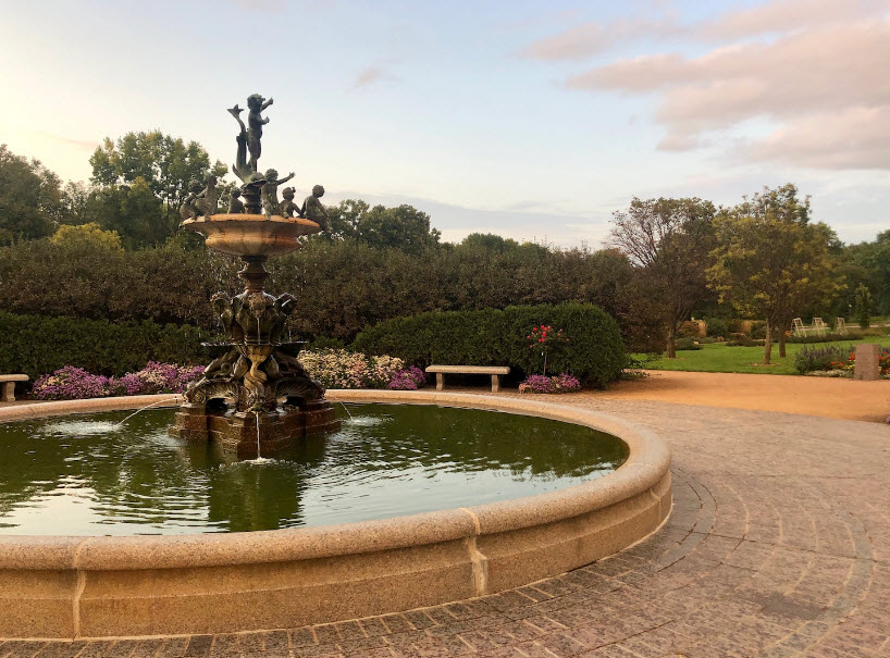 Lyndale Park Gardens, United States
